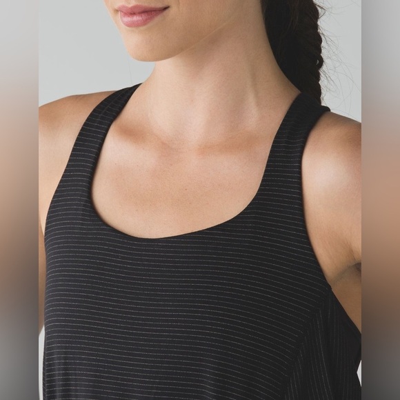 Lululemon Wild Tank 2 in 1 Built in Bra Tank Black NEW WITH TAG - Picture 15 of 15